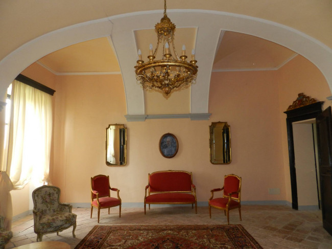 Castello in Vendita a Montiglio Monferrato