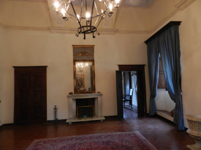 Castello in Vendita a Montiglio Monferrato