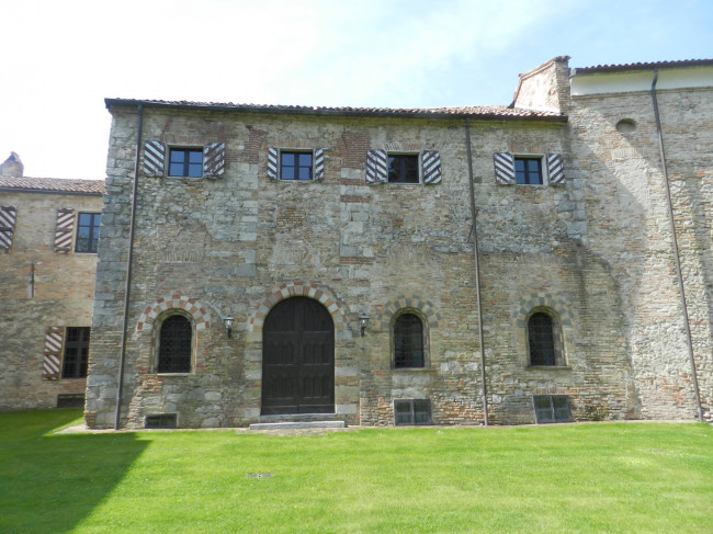 Castello in Vendita a Montiglio Monferrato