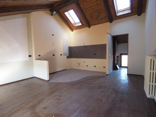 Appartamento in Vendita a Cambiano