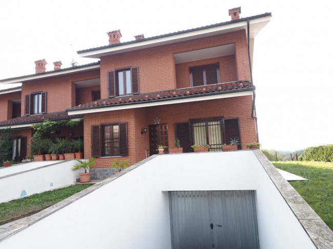 Villa a Schiera in vendita