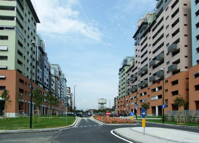 Commercial Property in  Sell to Torino