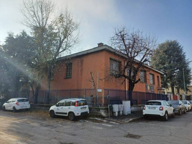 Palazzo in vendita a Madonna Campagna, Torino (TO)