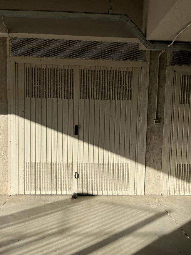 Box o garage in Vendita a Collegno