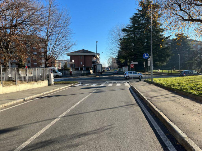 Box o garage in Vendita a Collegno