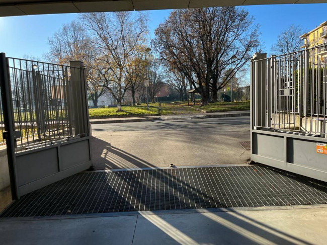 Box o garage in Vendita a Collegno