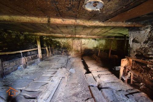 Casale in Vendita a Brusson