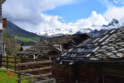 Casale in Vendita a Ayas