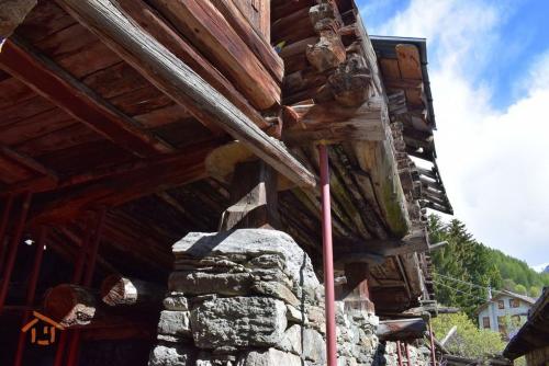 Casale in Vendita a Ayas