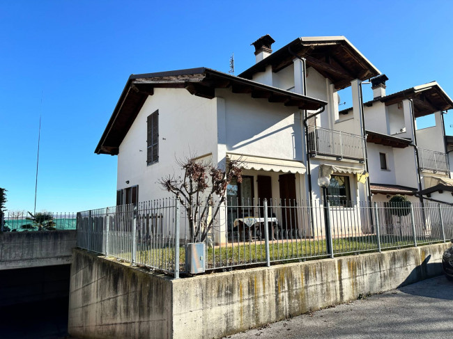 Villa a Schiera in Vendita a Mondovì