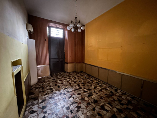 Locale commerciale in Affitto a Torino