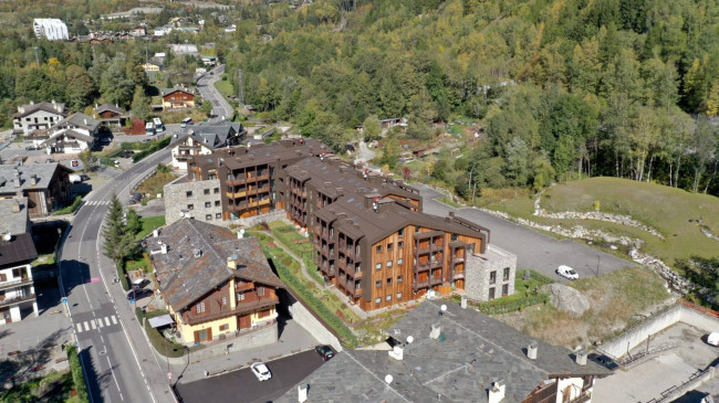 Apartment for Sale to Courmayeur