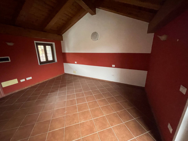 Appartamento in affitto a Monastero di Vasco