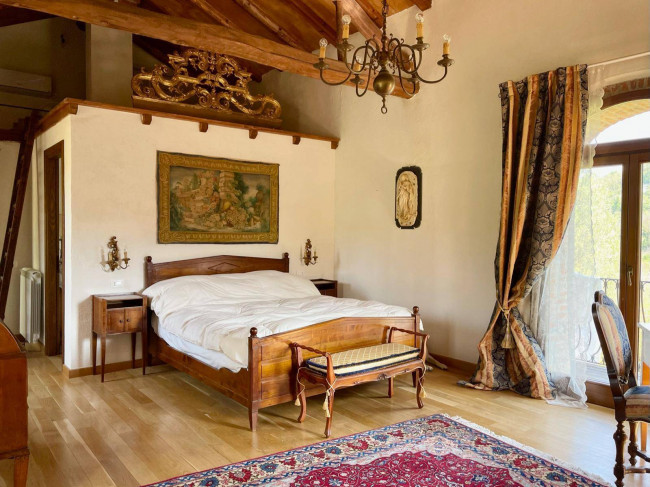 Rustico in Vendita a Silvano d'Orba