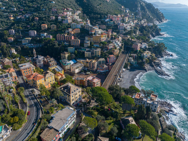 Appartamento in Affitto a Zoagli