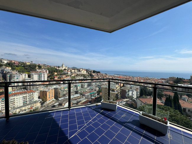 Penthouse for Sale to Sanremo