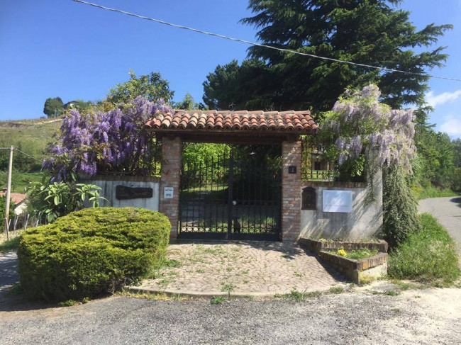 Villa in vendita a Castel Boglione (AT)