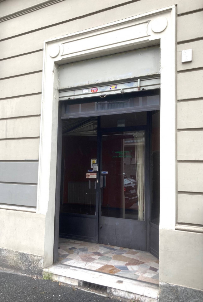 Fondo commerciale in vendita a San Paolo, Torino (TO)