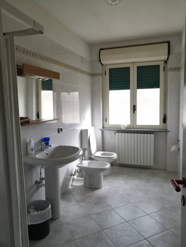 Capannone in Vendita a Grana