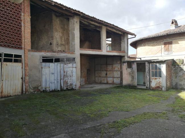 Casa indipendente in Vendita a Grana
