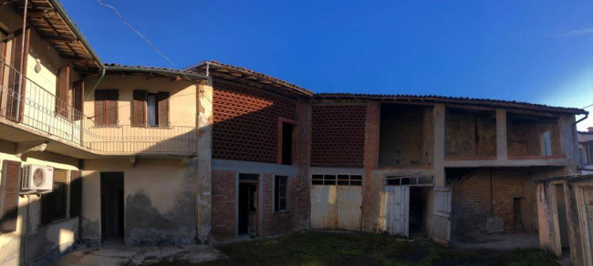 Casa indipendente in Vendita a Grana