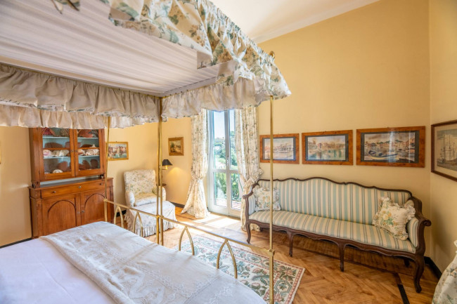 Villa in Vendita a Santa Margherita Ligure