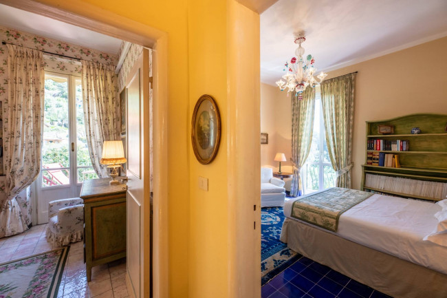 Villa in Vendita a Santa Margherita Ligure