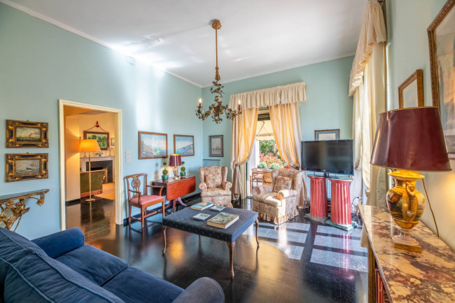 Villa in Vendita a Santa Margherita Ligure