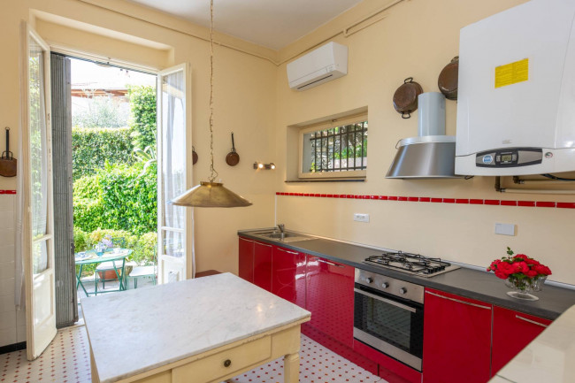 Villa in Vendita a Santa Margherita Ligure