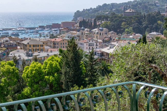 Villa in Vendita a Santa Margherita Ligure