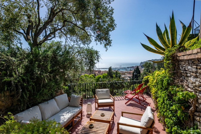 Villa in Vendita a Santa Margherita Ligure