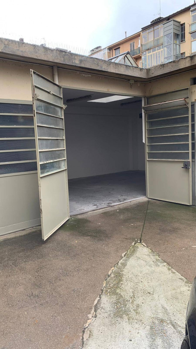 Box o garage in Affitto a Torino