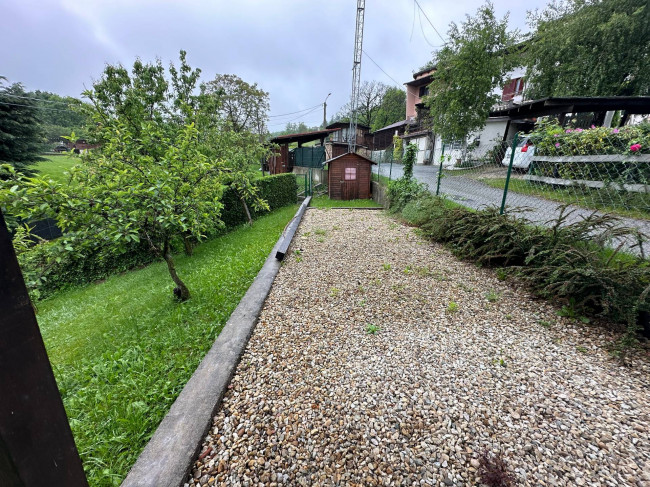 Porzione di casa in vendita a Coazze