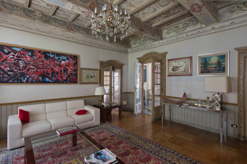 Villa Storica in Affitto a San Mauro Torinese