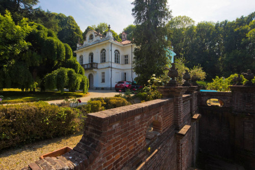 Villa Storica in Affitto a San Mauro Torinese