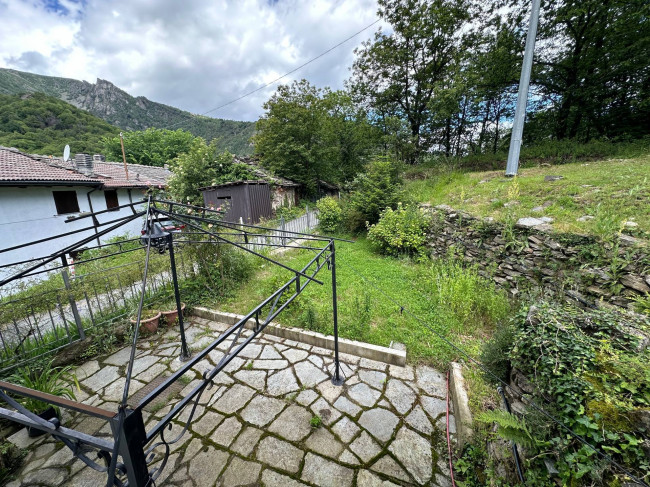 Casa indipendente in vendita a Giaveno