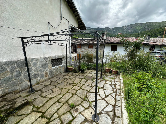 Casa indipendente in vendita a Giaveno