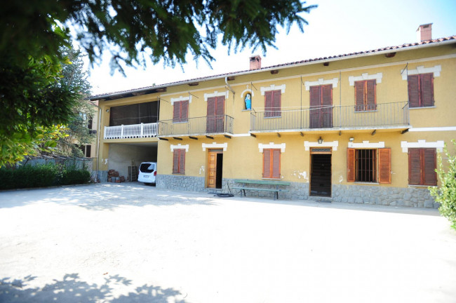 Casa indipendente in Vendita a Castelnuovo Don Bosco