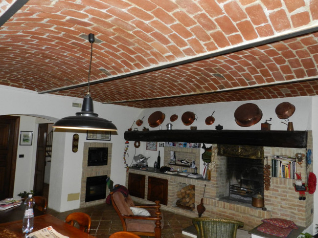 Cascina in Vendita a Moncucco Torinese