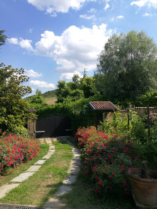 Cascina in Vendita a Moncucco Torinese