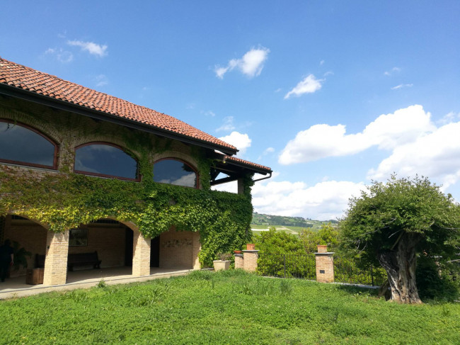 Cascina in Vendita a Moncucco Torinese