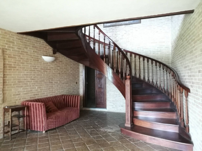 Cascina in Vendita a Moncucco Torinese