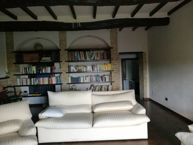 Cascina in Vendita a Moncucco Torinese