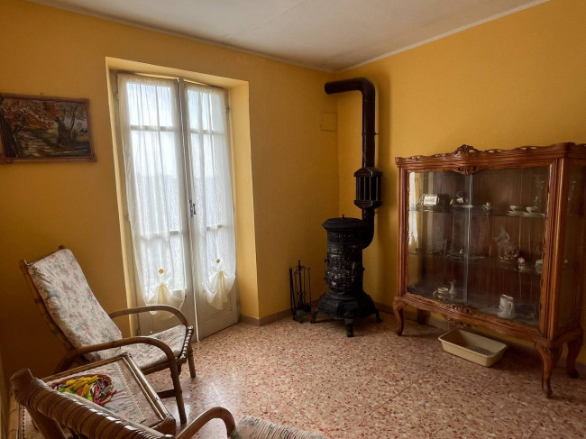 Cascina in Vendita a Pino d'Asti