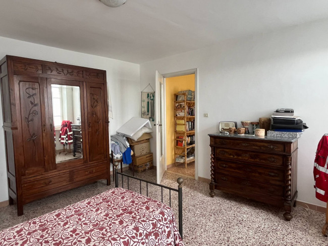 Cascina in Vendita a Pino d'Asti