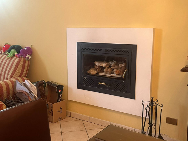 Cascina in Vendita a Pino d'Asti