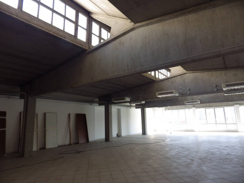 Commercial Property for Sale to Rosta