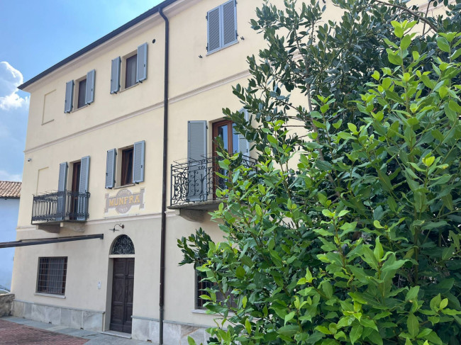 Palazzo Storico in Vendita a Alfiano Natta