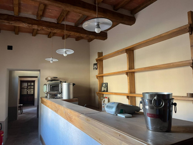 Palazzo Storico in Vendita a Alfiano Natta