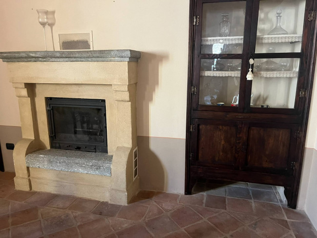 Palazzo Storico in Vendita a Alfiano Natta